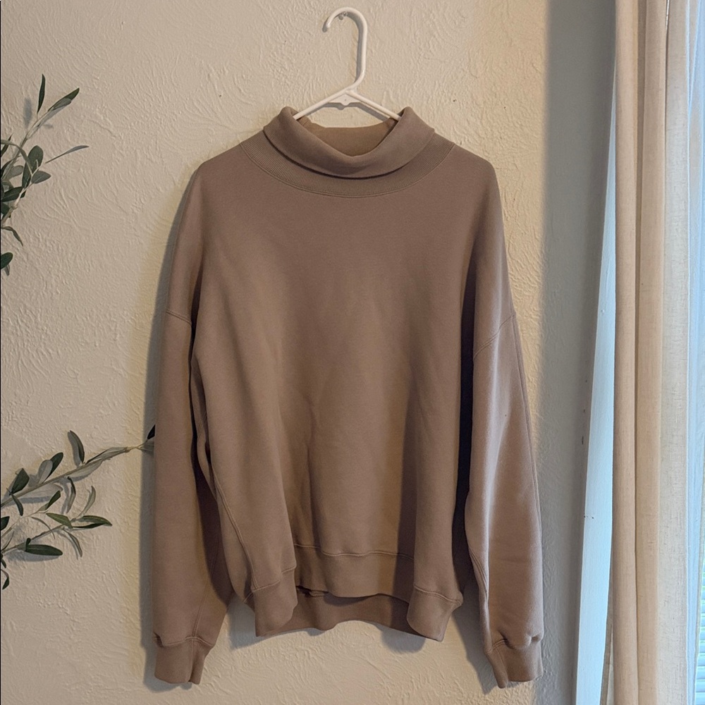 Abercrombie & Fitch Brown Turtleneck Sweater